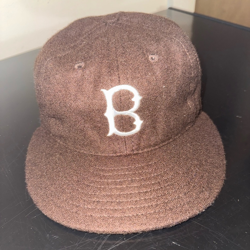 1969 Brown University Leather strap hat
